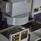 Αυτοματοποιημένος VMC CNC 3 άξονα ανώτατο φορτίο μηχανών άλεσης 400KG για την επεξεργασία μερών μετάλλων